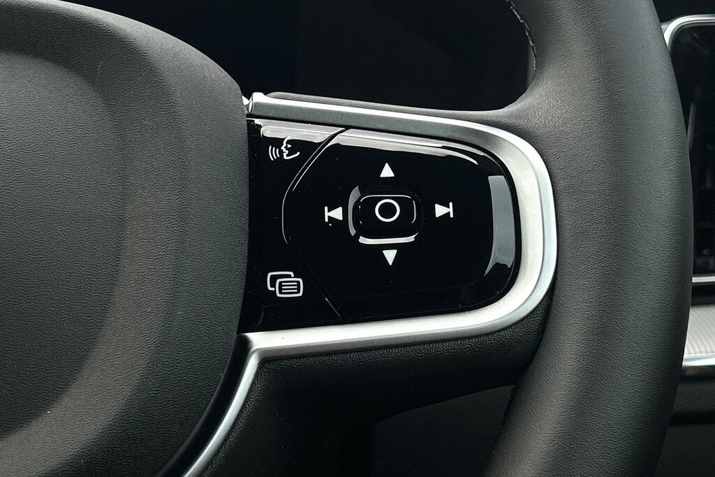 Volvo XC60 Ultra, T8 Awd Plug-in Hybrid, Dar Black #12