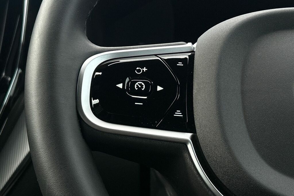 Volvo XC60 Ultra, T8 Awd Plug-in Hybrid, Dar Black #11