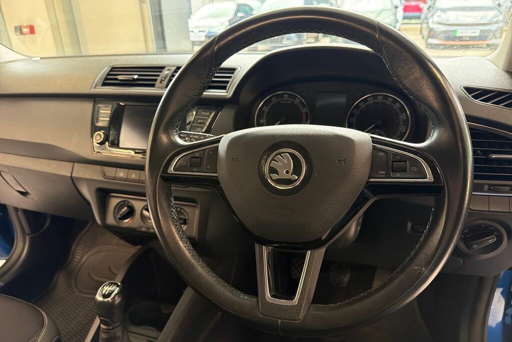 Skoda Fabia 1.0 Tsi Se Estate Euro 6 Ss White #13