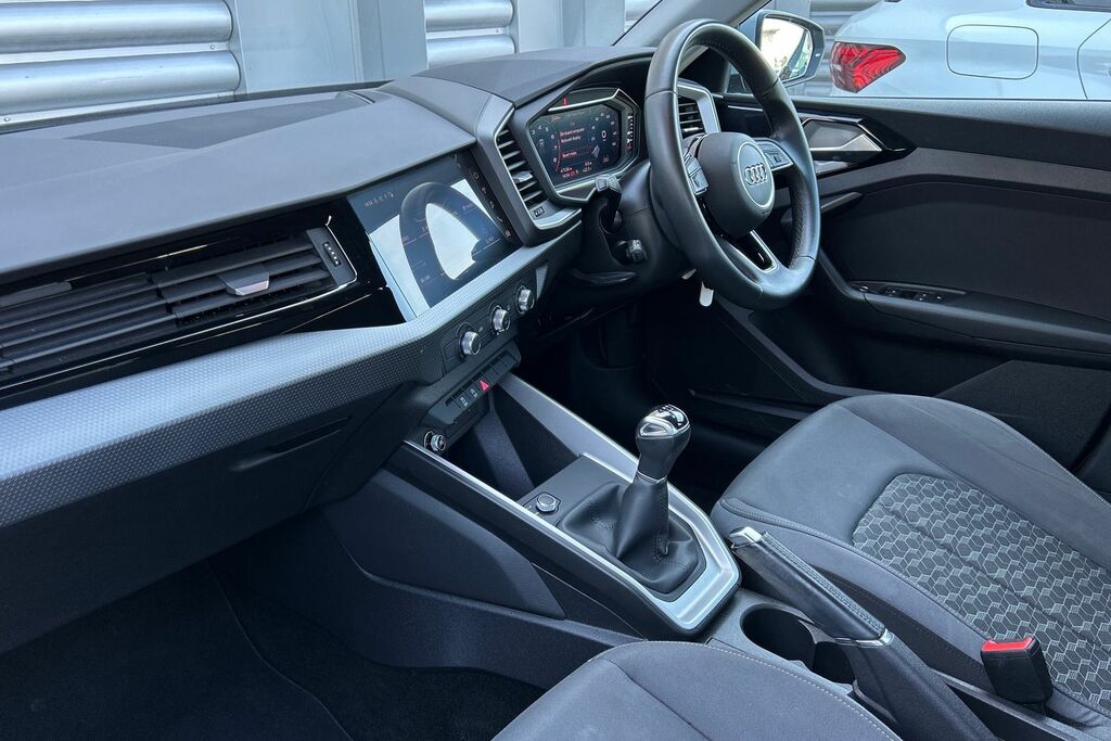 Audi A1 Sport 25 Tfsi 95 Ps 5-Speed Grey #2