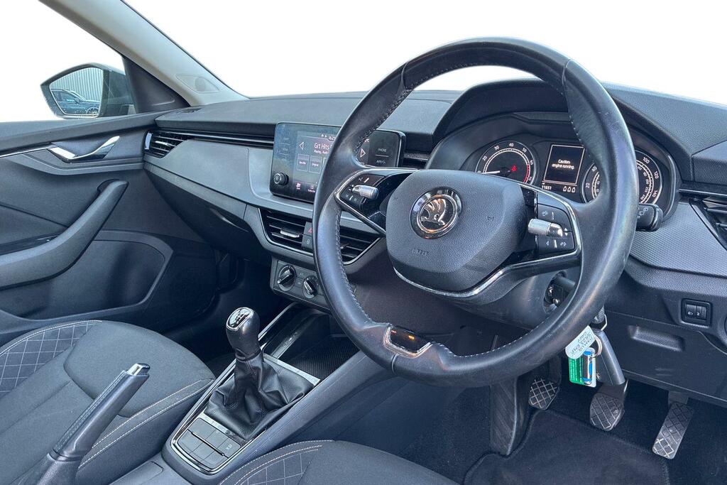 Skoda Kamiq 1.0 Tsi 110 Se Grey #6
