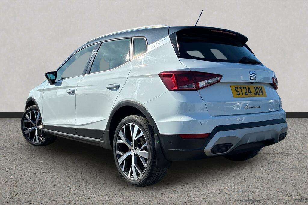 Seat Arona 1.0 Tsi 110 Xperience Lux Dsg White #3