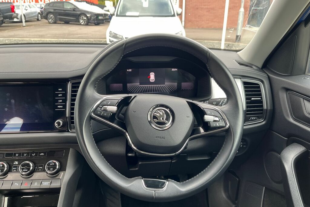 Skoda Kodiaq Sportline 7 Seats 2.0 Tdi 200 Ps 4X4 Dsg Red #13