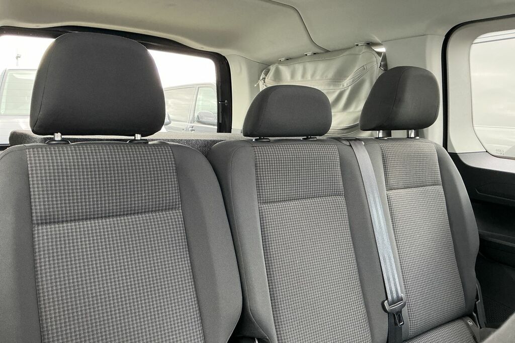Volkswagen Caddy California Maxi California Maxi 1.5 Tsi California Maxi Dsg Euro 6 Blue #9