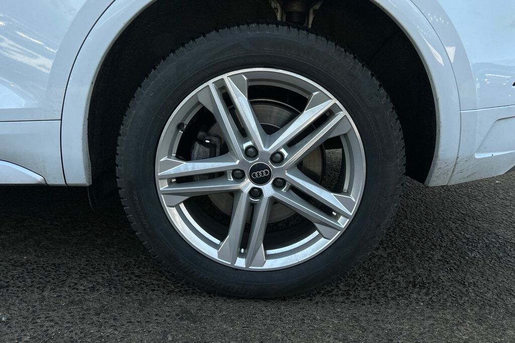 Audi Q5 S Line 40 Tdi Quattro 204 Ps S Tronic White #5