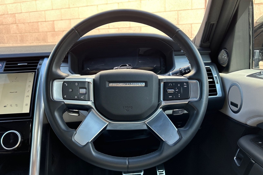 Land Rover Discovery Land Rover Sw 3.0 D300 Metropolitan Edition Black #15