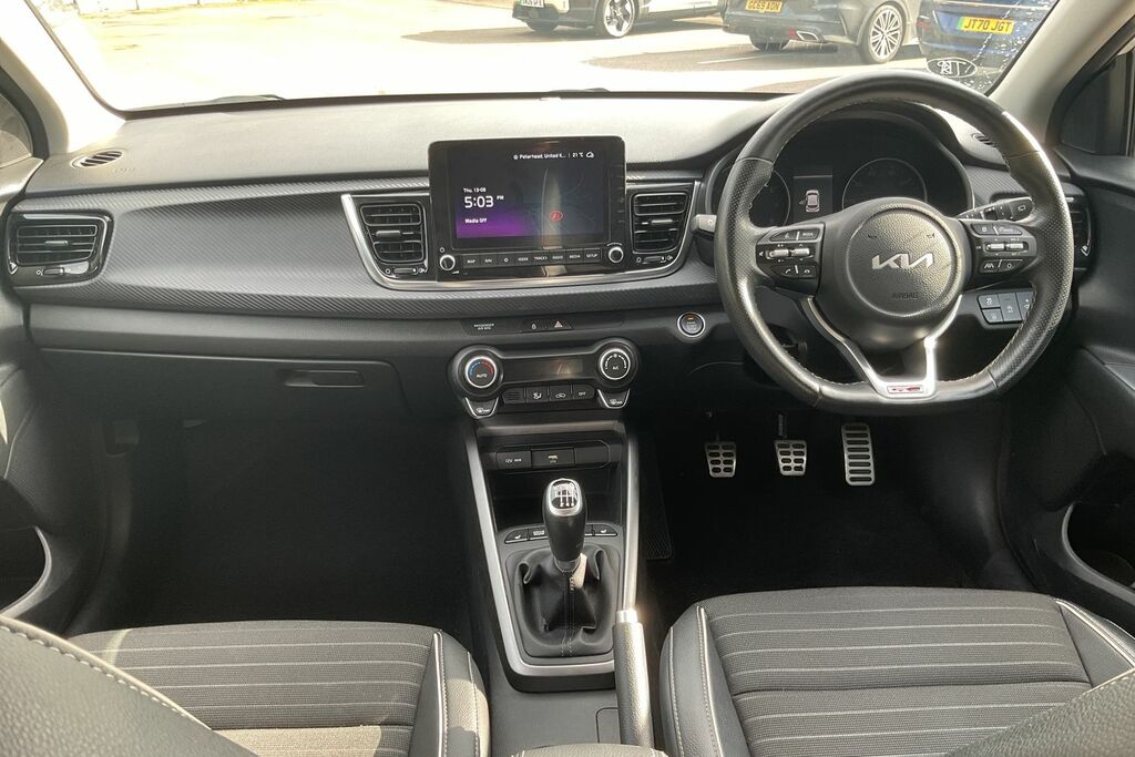 Kia RIO 1.0 T-gdi Mhev Gt-line S Hatchback Hybr White #4