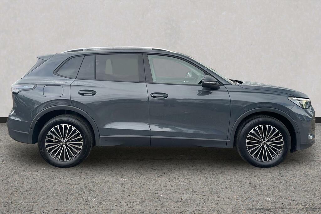 Volkswagen Tiguan 1.5 Etsi 150 Match Dsg Grey #4