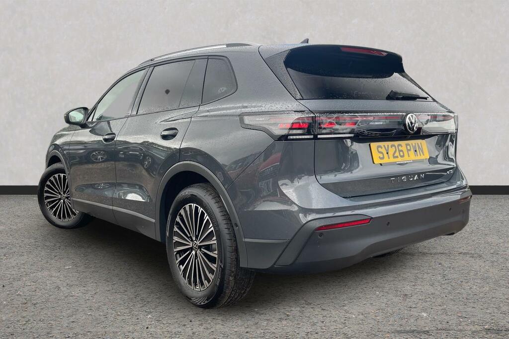 Volkswagen Tiguan 1.5 Etsi 150 Match Dsg Grey #3