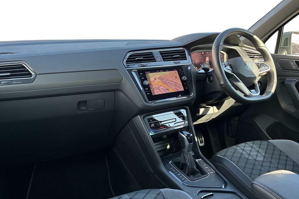 Volkswagen Tiguan 1.5 Tsi 150 R-line Dsg Grey #2