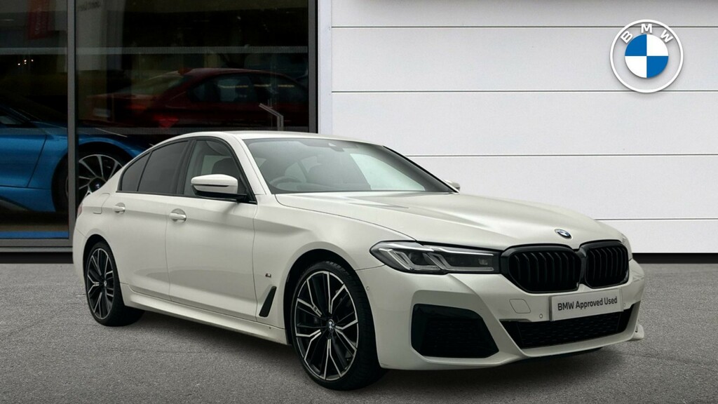 BMW 5 Series 530E Xdrive M Sport Saloon White