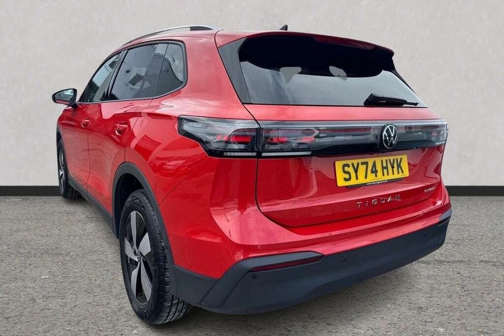 Volkswagen Tiguan 1.5 Tsi Ehybrid Match Dsg Red #3
