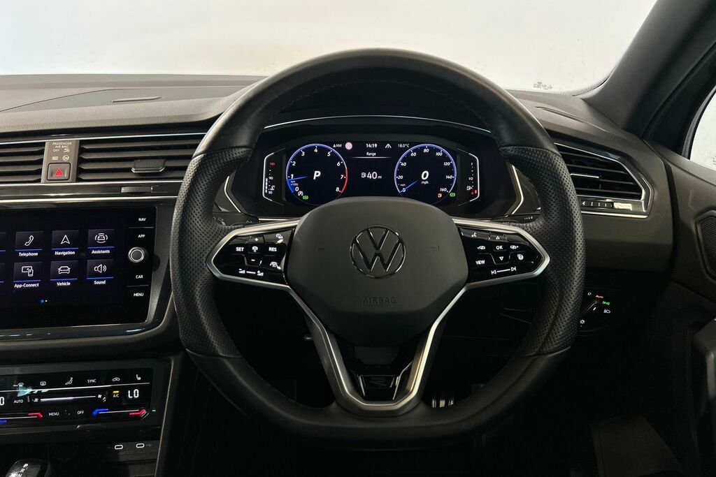 Volkswagen Tiguan Volkswagen Tiguan Estate 1.5 Tsi 150 R-line Ds Grey #13
