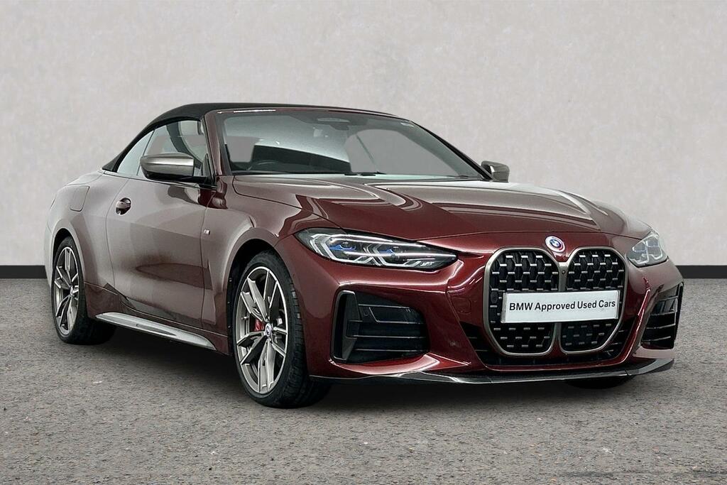BMW 4 Series M440i Xdrive Convertible Red