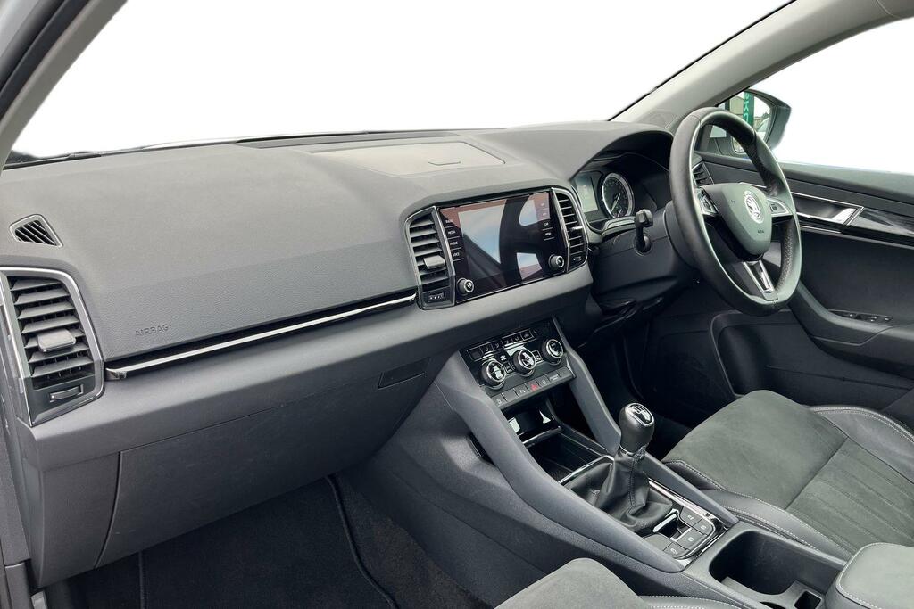 Skoda Karoq 2.0 Tdi 150Ps Se L White #2