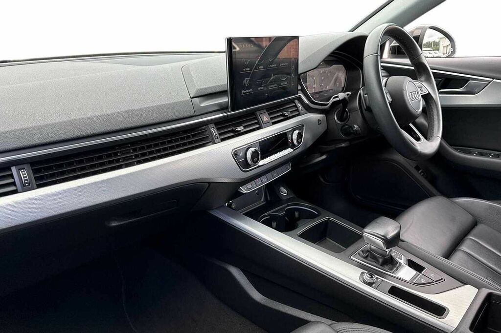 Audi A4 Sport Edition 35 Tfsi 150 Ps S Tronic White