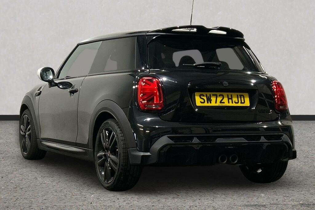 Mini Hatch 3-Door Cooper S Sport SW72HJD Black #2