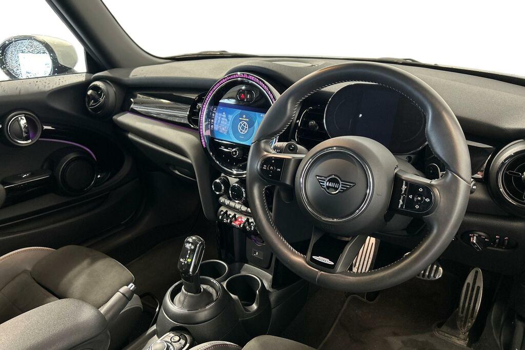 Mini Hatch 3-Door Cooper S Sport SW72HJD Black #6