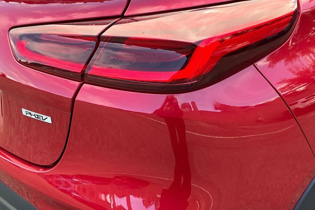 Kia Xceed 1.6 Gdi 8.9Kwh 3 Suv Plug-in Hybrid Dct Red #2