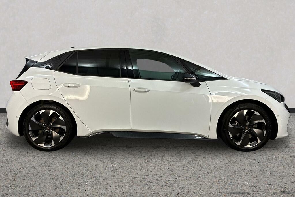 Cupra Born 150Kw V2 58Kwh DE22JHX White #4