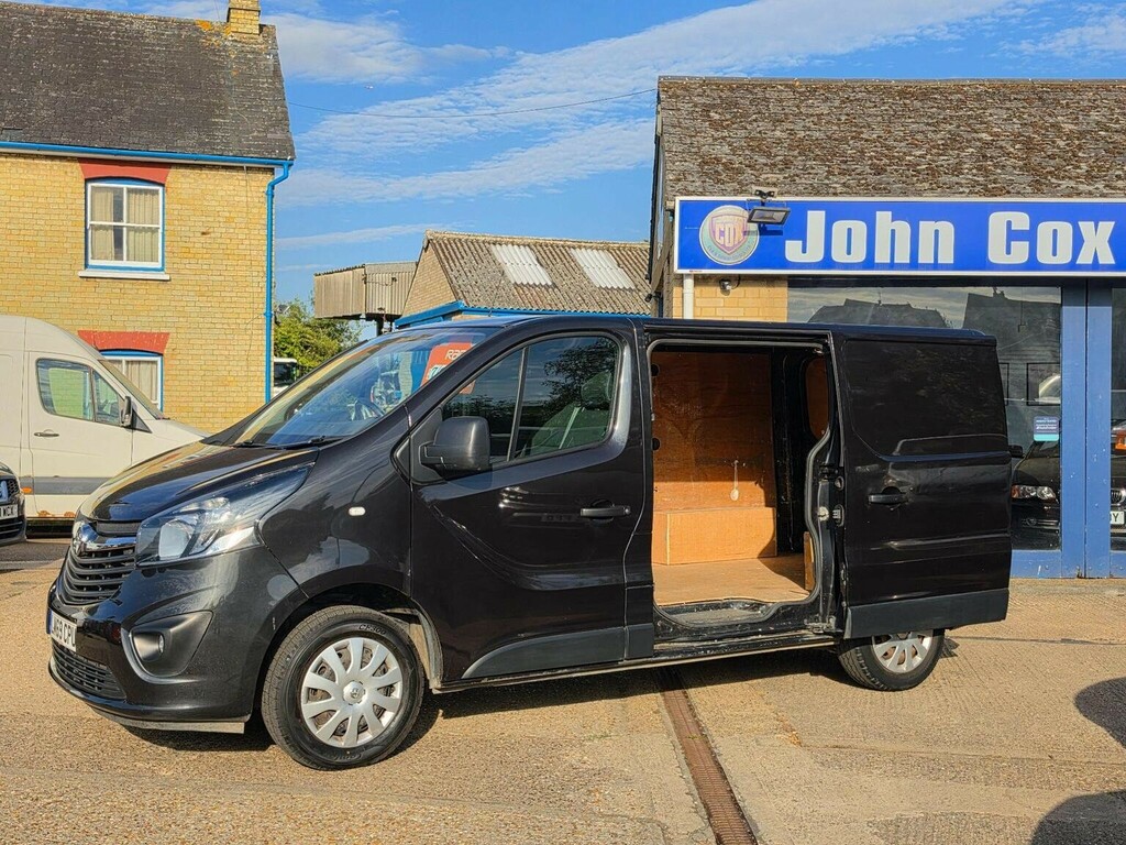 Vauxhall Vivaro Panel Van 1.6 Cdti 2700 Biturbo Ecotec Sportive L1 LM69CPU Black #5
