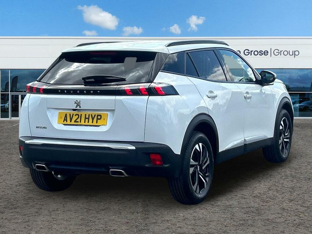 Peugeot 2008 1.2 Puretech 130 Allure Eat8 Estate White #3