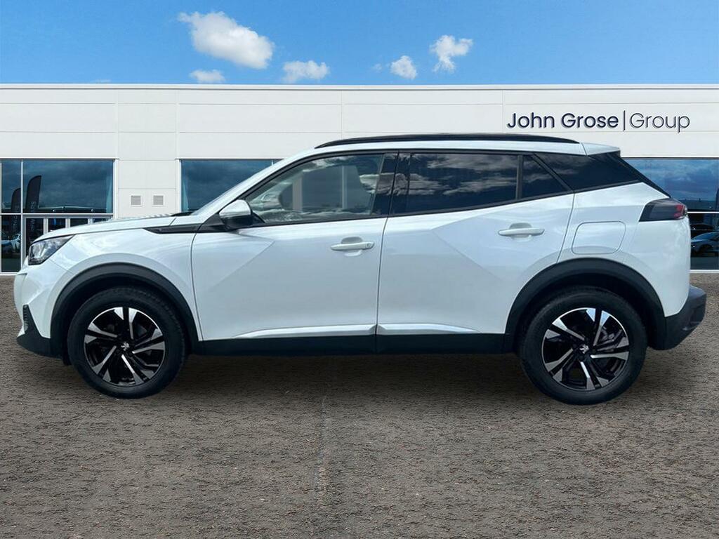 Peugeot 2008 1.2 Puretech 130 Allure Eat8 Estate White #6