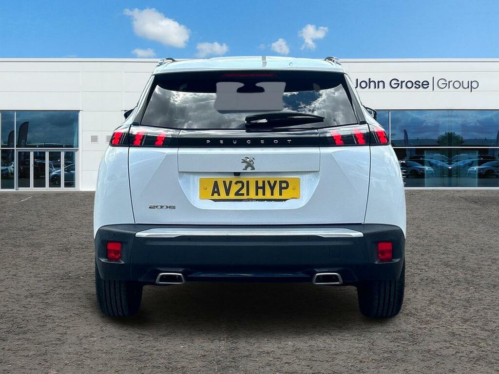 Peugeot 2008 1.2 Puretech 130 Allure Eat8 Estate White #4