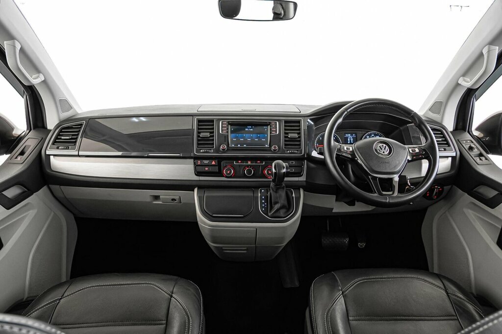 Volkswagen Transporter 2.0 Tdi T32 Bluemotion Tech Highline Kombi Double Brown #3