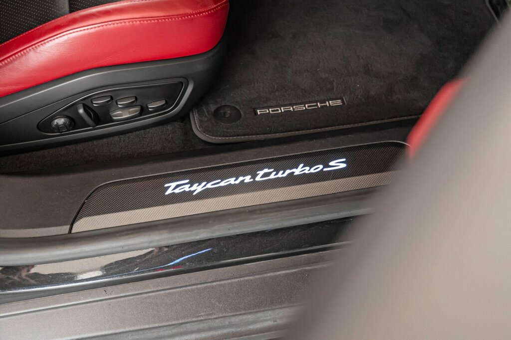 Porsche Taycan Performance Plus 93.4Kwh 4S Cross Turismo 4Wd Grey #43