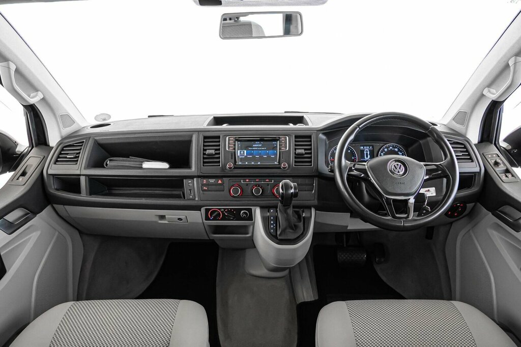 Volkswagen California 2.0 Tdi Bluemotion Tech Beach Dsg Euro 6 Ss Black #4