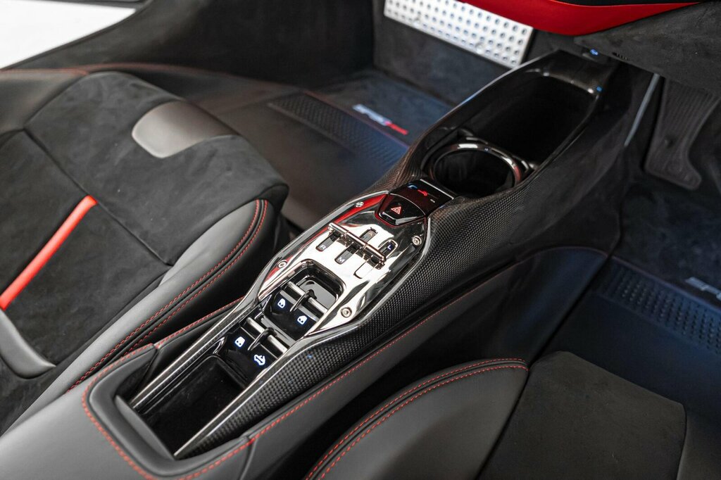 Ferrari Sf90 Spider 4.0T V8 7.9Kwh F1 Dct 4Wd Euro 6 Ss  #42