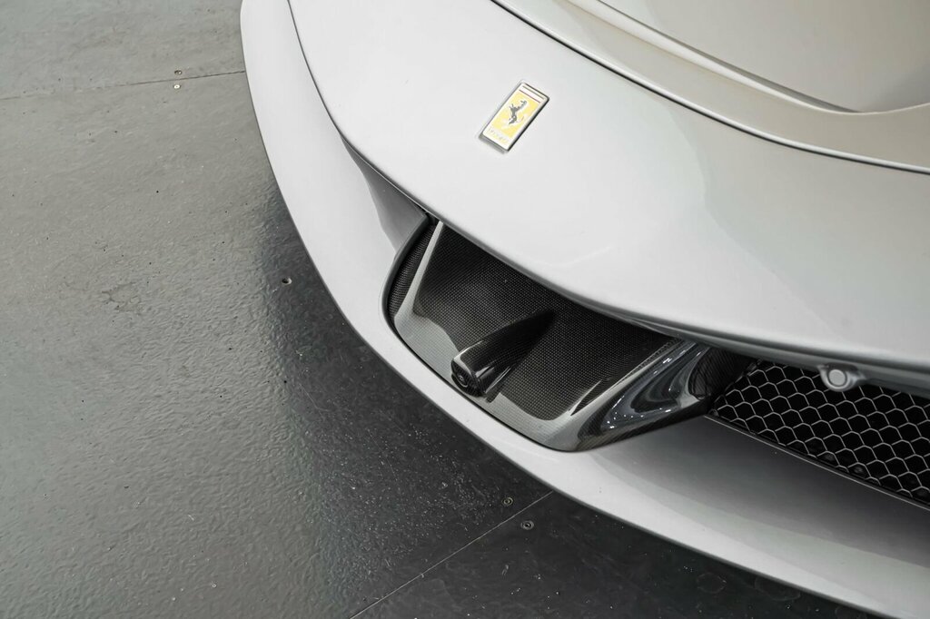 Ferrari Sf90 Spider 4.0T V8 7.9Kwh F1 Dct 4Wd Euro 6 Ss  #15
