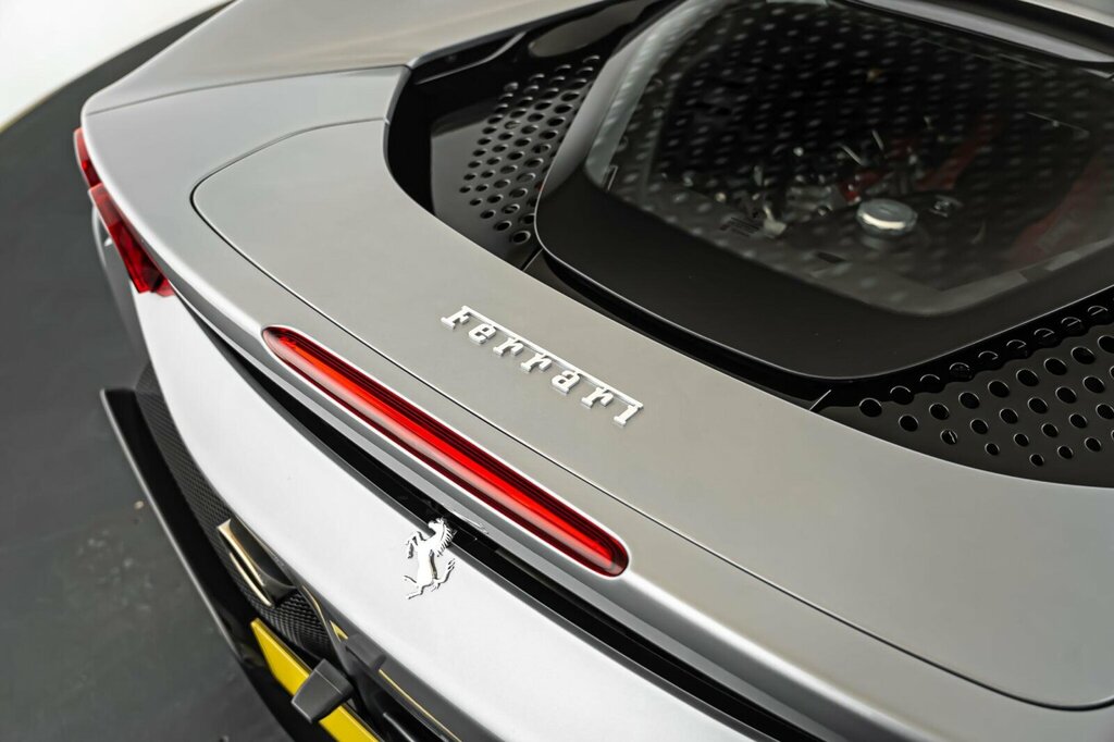 Ferrari Sf90 Spider 4.0T V8 7.9Kwh F1 Dct 4Wd Euro 6 Ss  #22