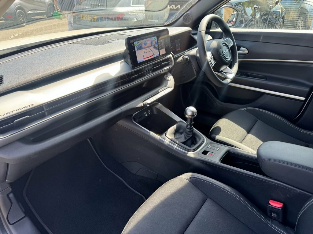Jeep Avenger 1.2L Altitude White #4