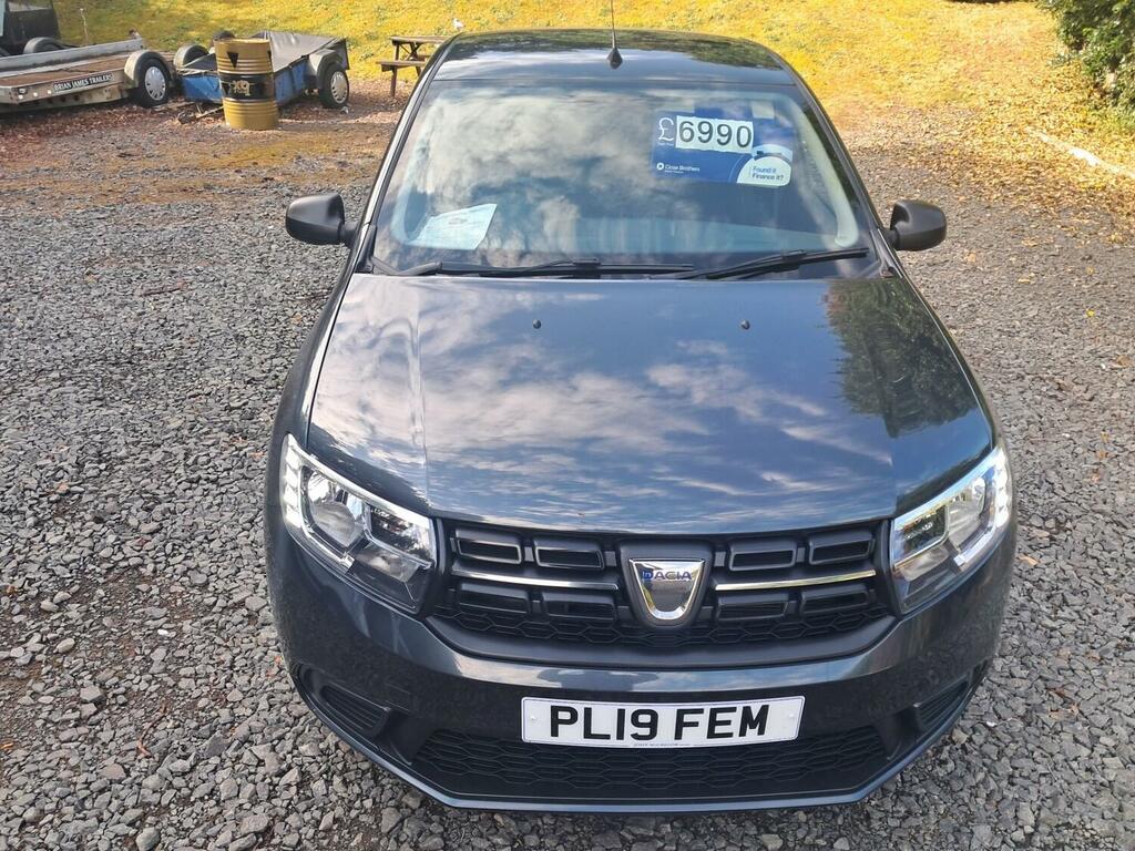 Dacia Sandero 1.0 Sce Essential Grey #2