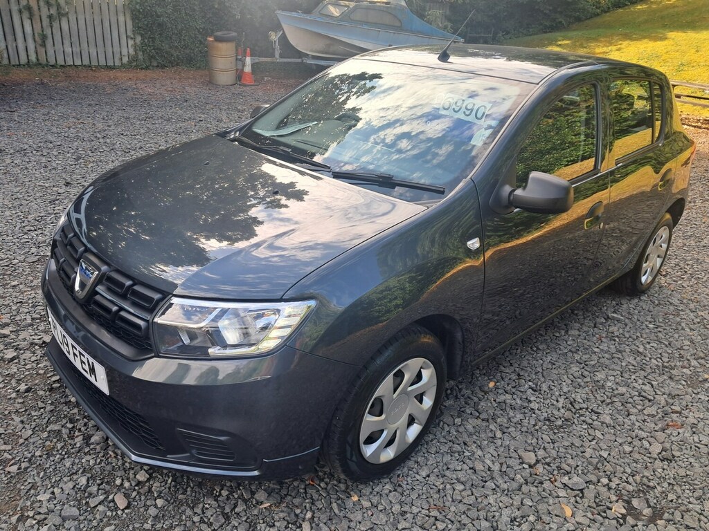 Dacia Sandero 1.0 Sce Essential Grey #3