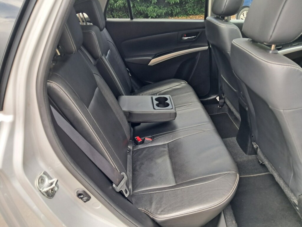 Suzuki SX4 S Cross S-cross Sz4 Ddis White #14
