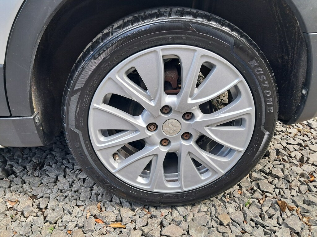 Suzuki SX4 S Cross S-cross Sz4 Ddis White #23