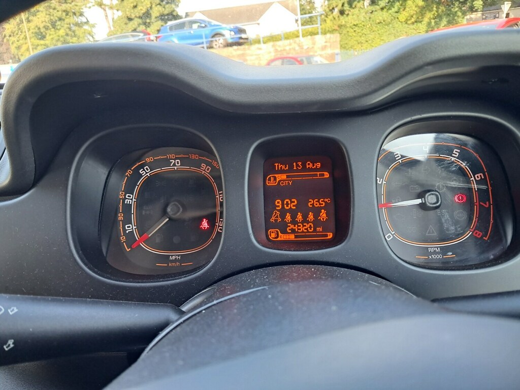 Fiat Panda 1.2 Lounge Red #6