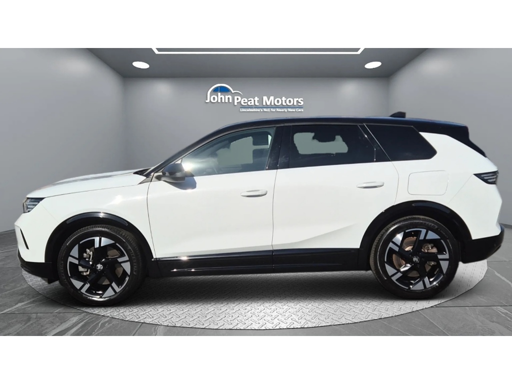 Vauxhall Grandland Ultimate White #4