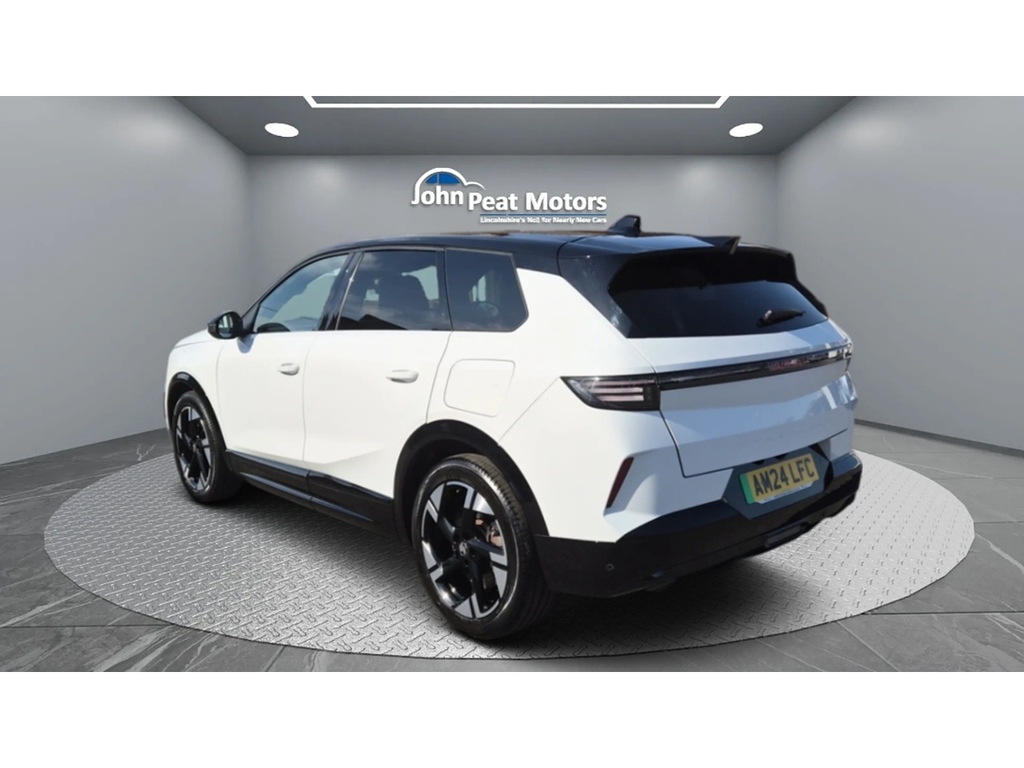 Vauxhall Grandland Ultimate White #5