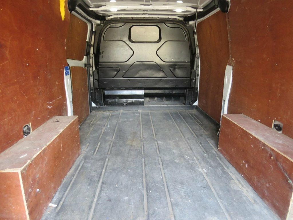 Ford Transit Custom 2L Limited White #2