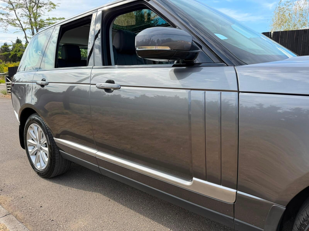 Land Rover Range Rover 3.0 Tdv6 258Hp Vogue White #67