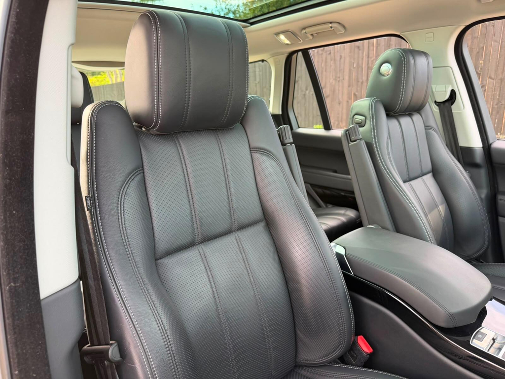 Land Rover Range Rover 3.0 Tdv6 258Hp Vogue White #15