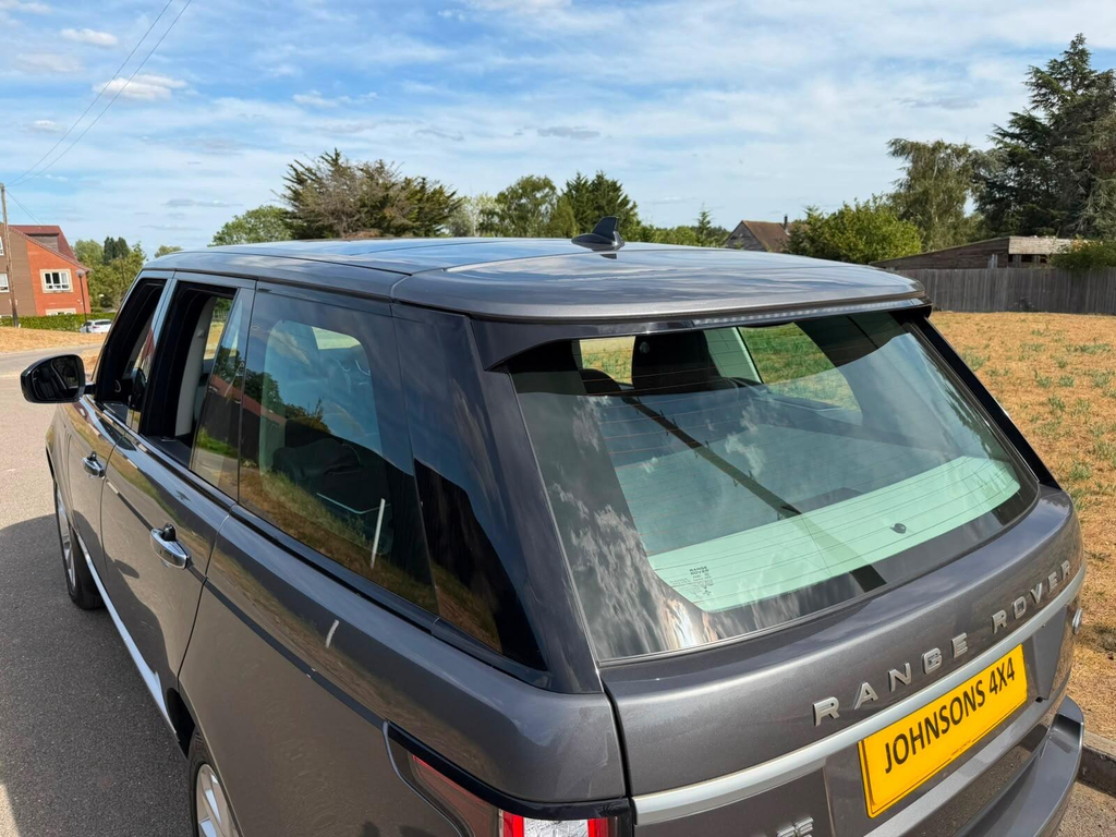 Land Rover Range Rover 3.0 Tdv6 258Hp Vogue White #62