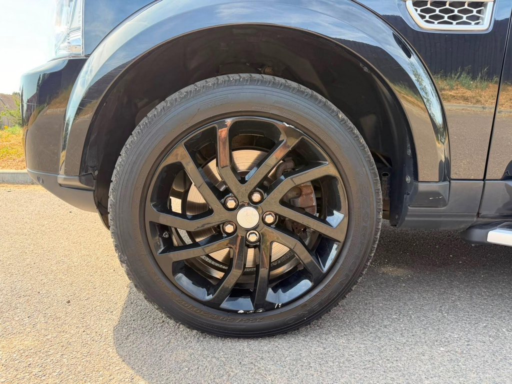 Land Rover Discovery 2015 Land Rover Discovery Hse #40