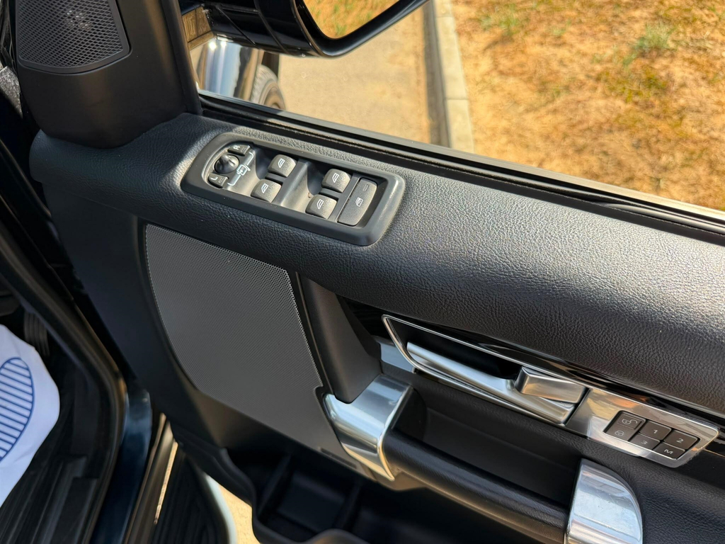 Land Rover Discovery 2015 Land Rover Discovery Hse #28