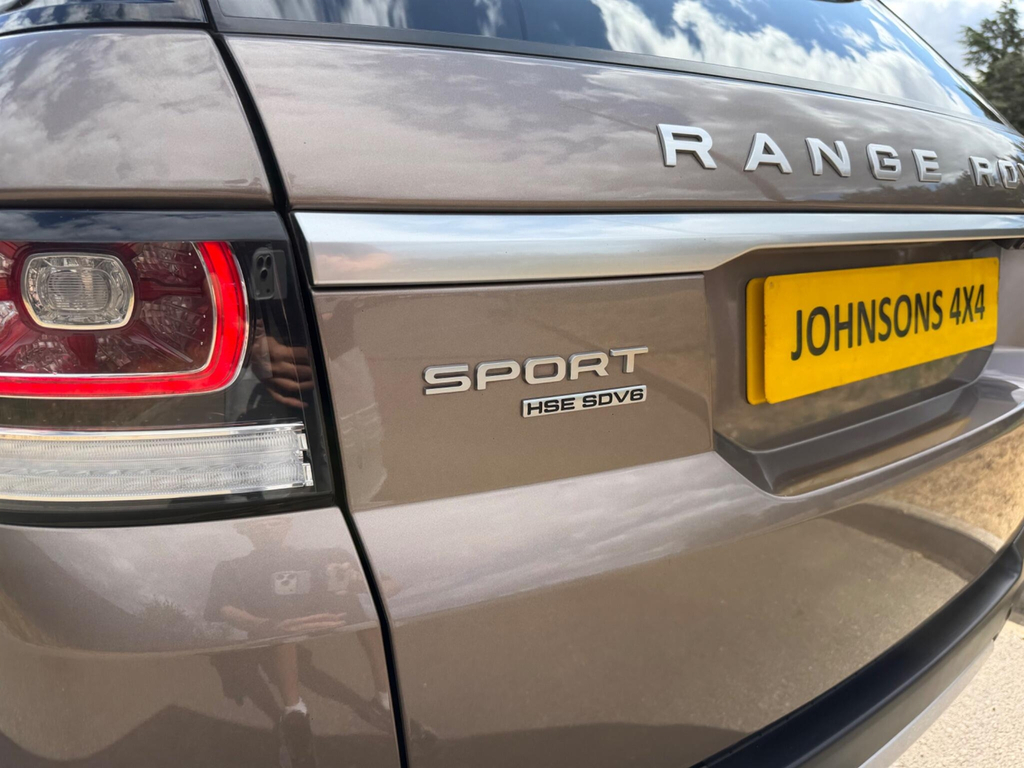 Land Rover Range Rover Sport Sdv6 Hse Dynamic Black #52