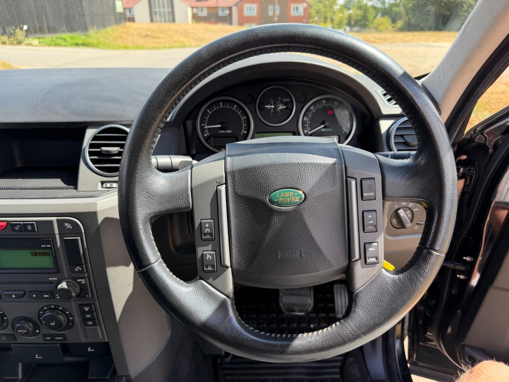 Land Rover Discovery 2.7 3 Tdv6 7 Seats 188 Bhp Black #33